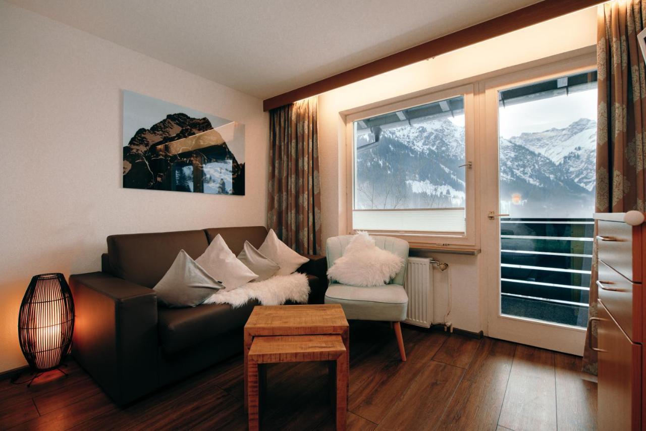 Gaestehaus Wildbach Mittelberg Esterno foto