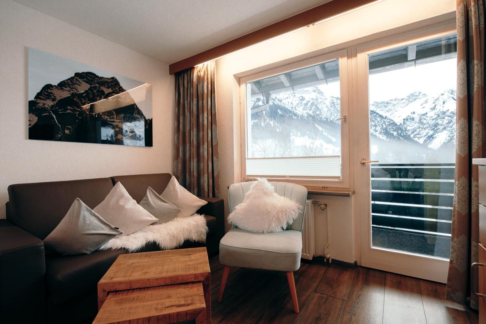 Gaestehaus Wildbach Mittelberg Esterno foto