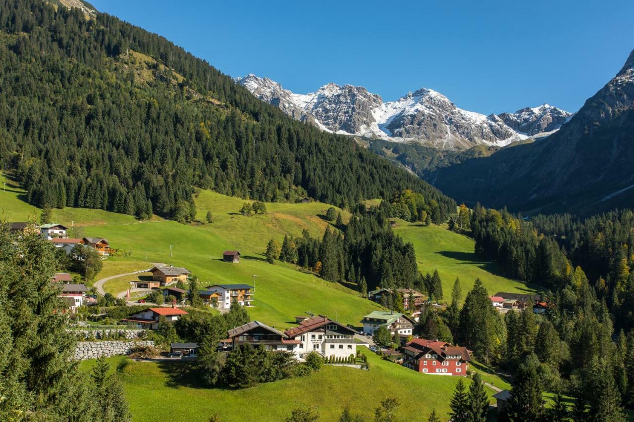 Hotel Gaestehaus Wildbach Mittelberg Esterno foto