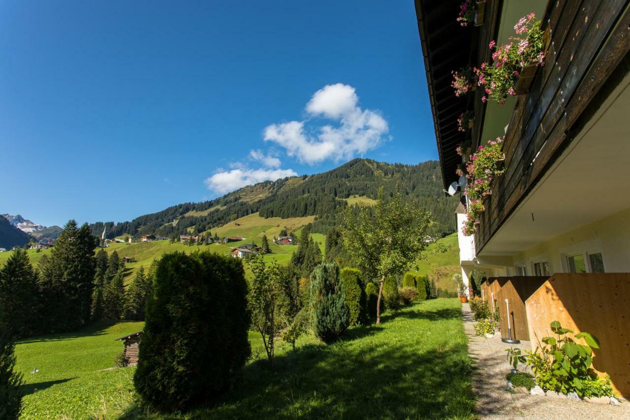 Hotel Gaestehaus Wildbach Mittelberg Esterno foto