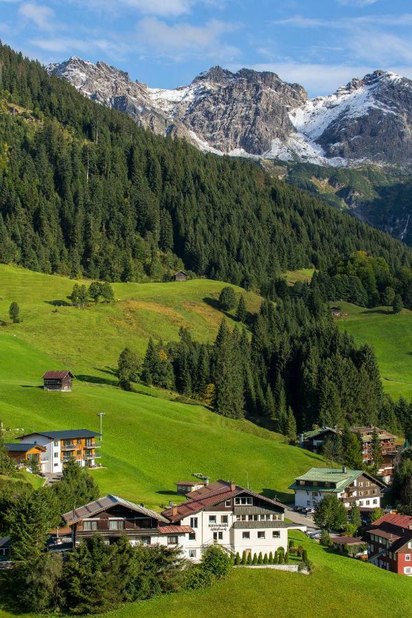 Hotel Gaestehaus Wildbach Mittelberg Esterno foto